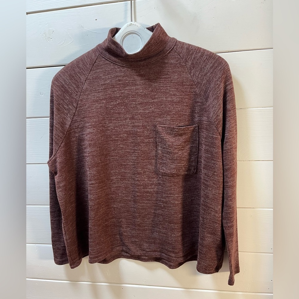 BDG URBAN OUTFITTERS – Red Mock Neck Top (Size S) - Picture 2 of 9